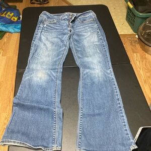 American Eagle blue jeans